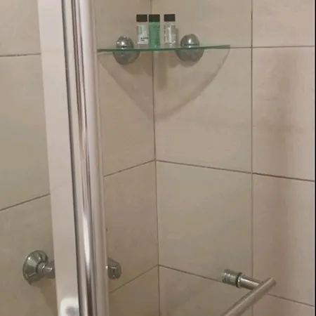 Le Sorelle - Ground Floor Apartment